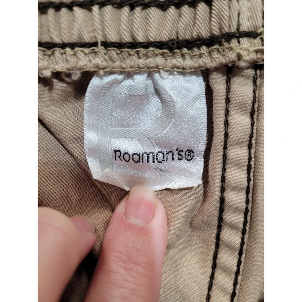 NWT Roaman's Shorts Women 24W Khaki Elastic Waist Cotton Twill Casual Utility